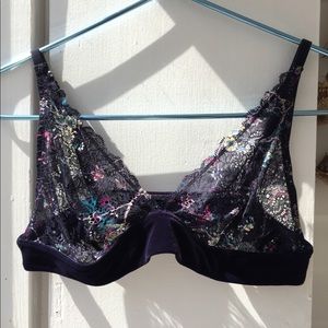 Velvet Gap Bralette Size Large